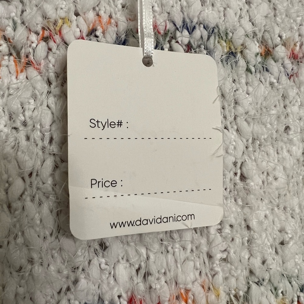 NWT Davi & Dani Women’s Sweater. Super Soft And Cozy! - Picture 3 of 7